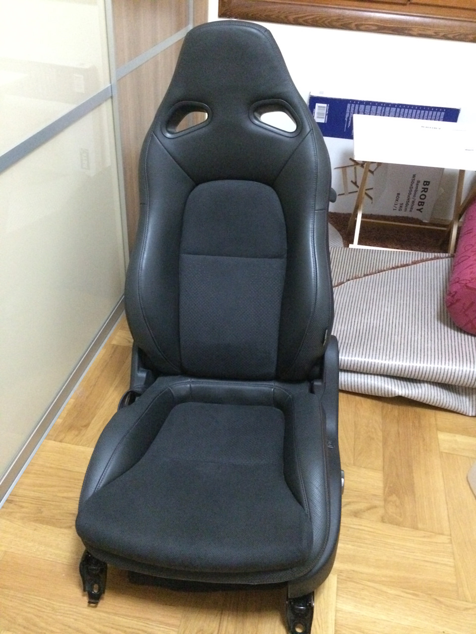 Переднє seat: GTR R35 або Sparko R100? 1