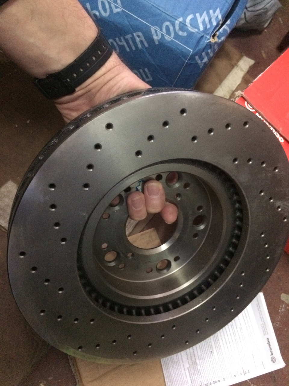 Передні перфоровані гальмівні диски Brembo Xtra-Line + Brembo колодки + літня гума і кришка радіатора 2