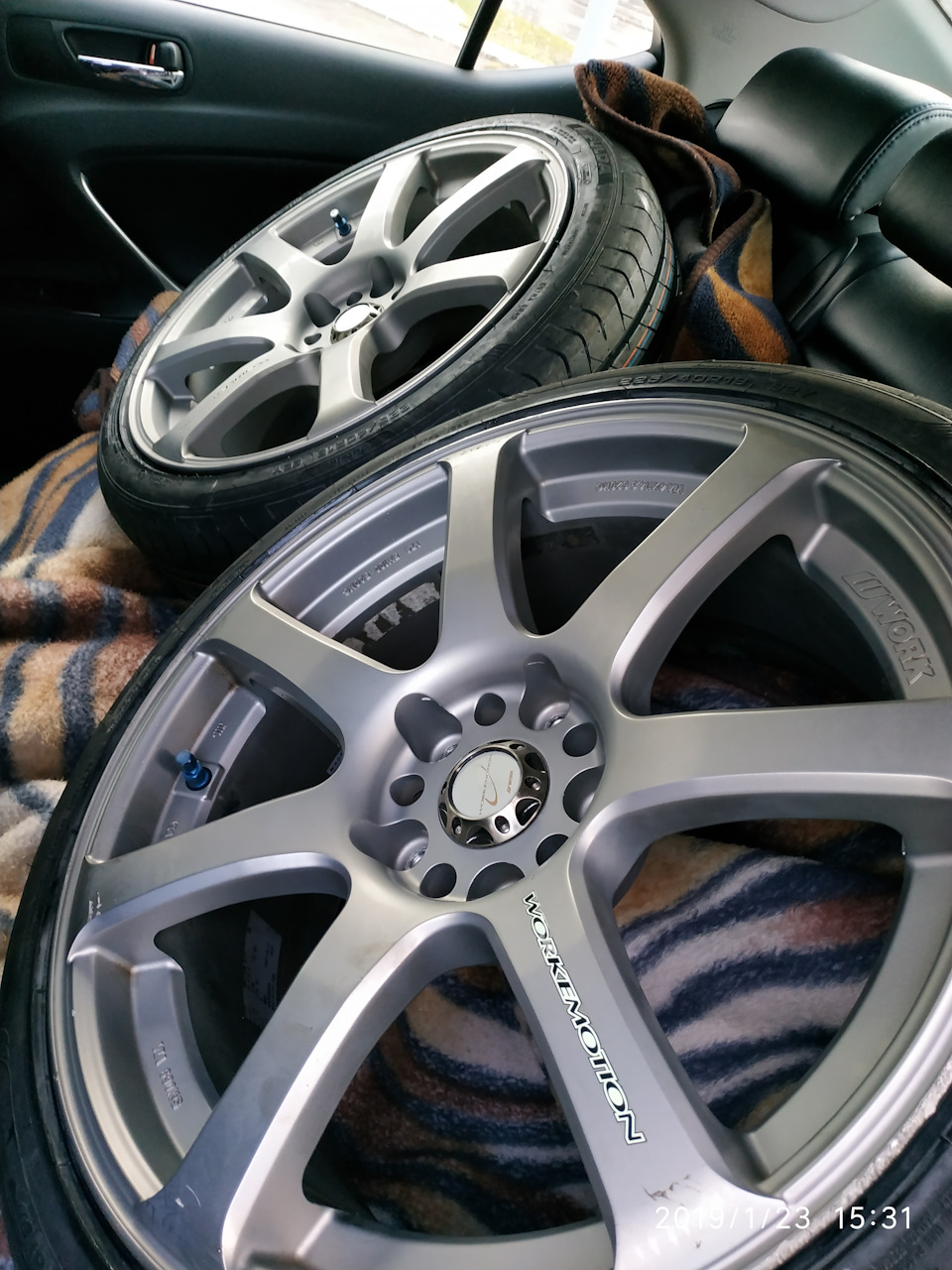 WORK EMOTION XT7 1