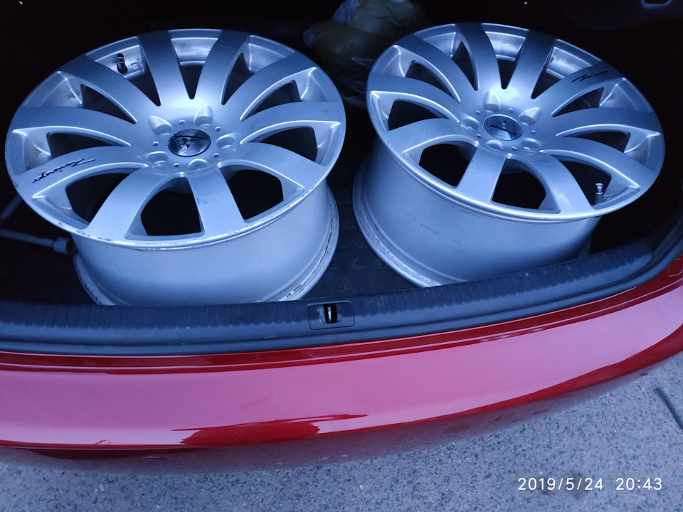 Зимові диски Venerdi Cosmic Zwinger R18 1