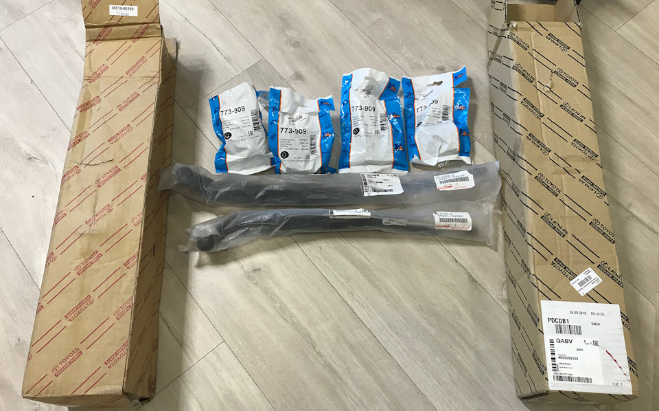 ТО + Заміна амортизаторів, важелів двірників, гумок глушника 1