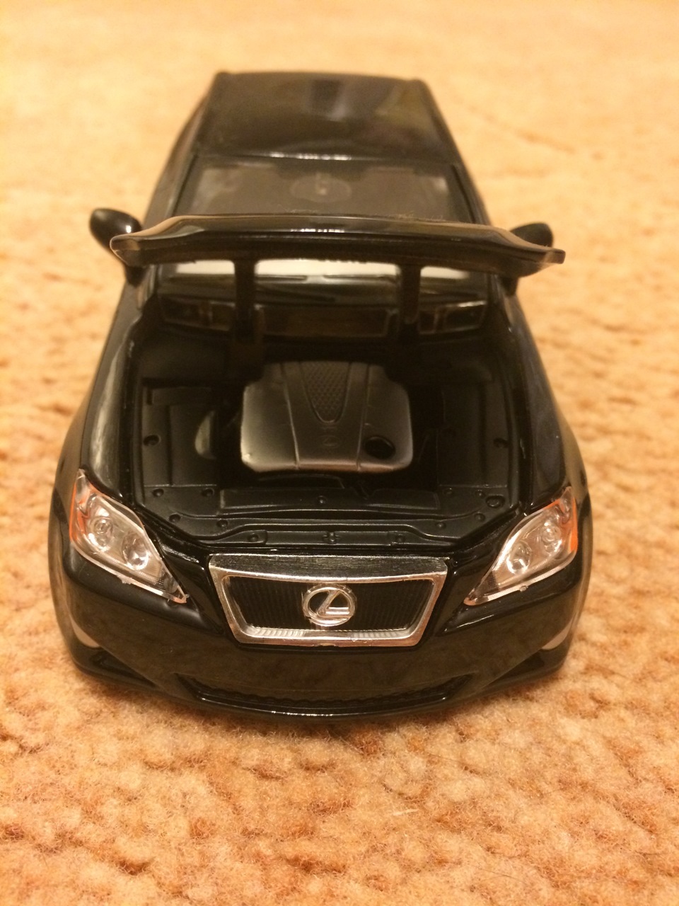 Моделька Lexus IS 3