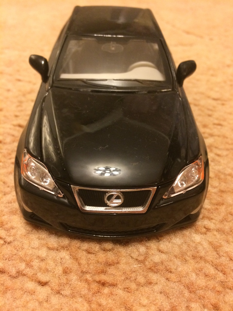 Моделька Lexus IS 2
