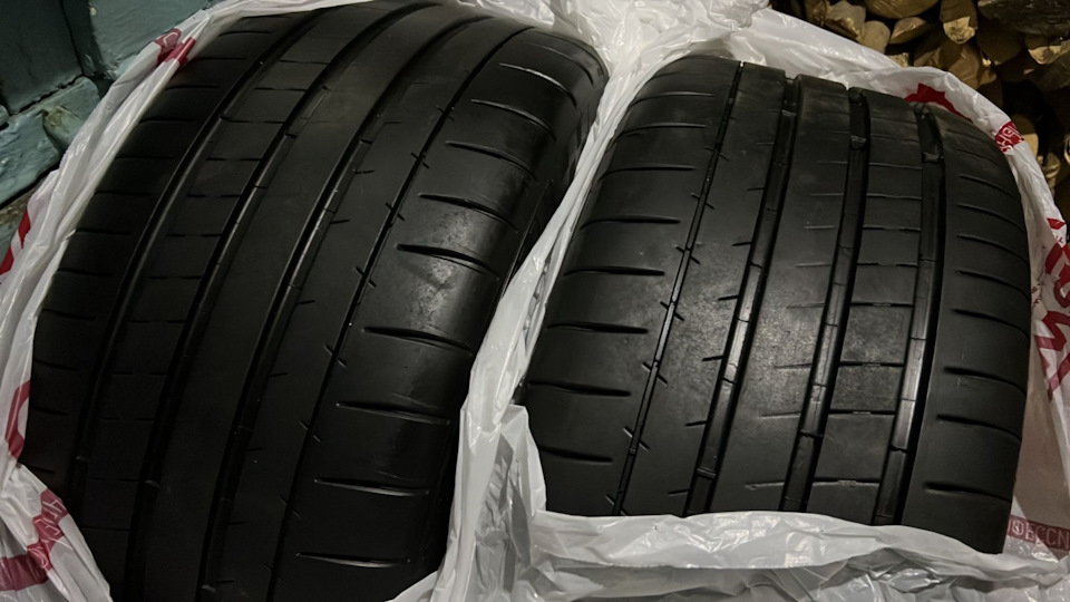 Продам Michelin Pilot Super Sport R19 2