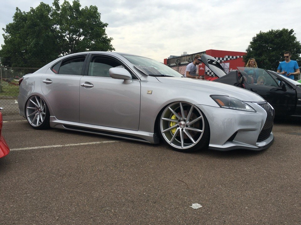 1-е місце: Tunning auto show на Столичці. 5