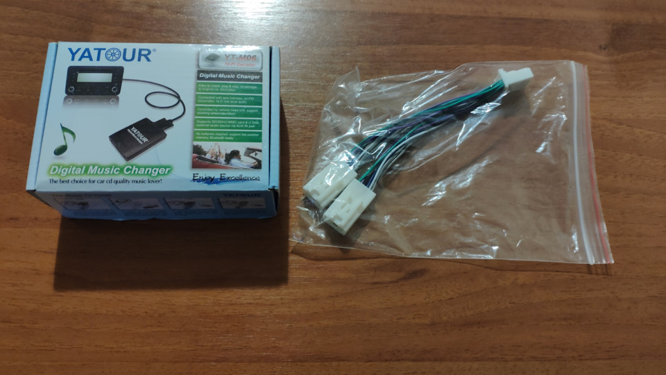 #2. Музика з USB Yatour 1