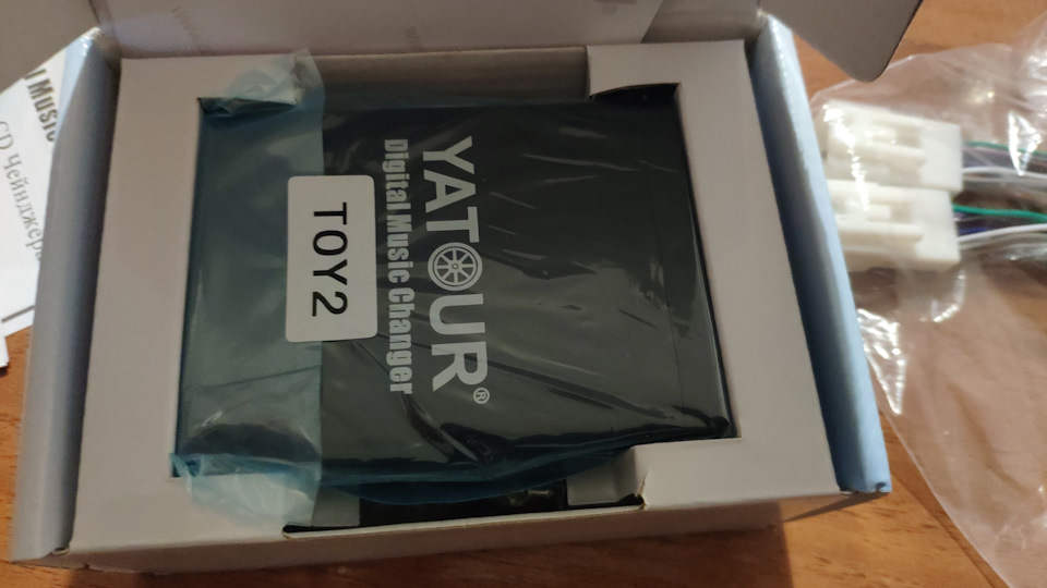 #2. Музика з USB Yatour 4