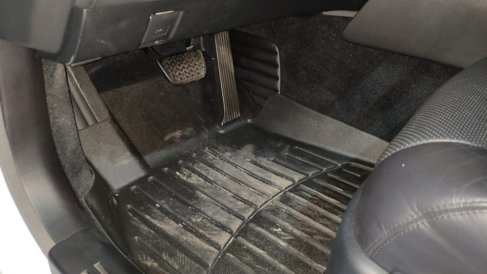 #5. Килимки Weathertech(Салон) 2