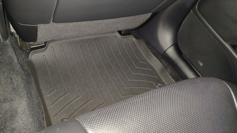 #5. Килимки Weathertech(Салон) 4