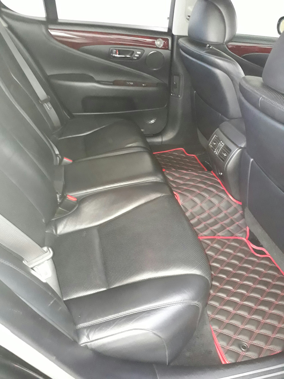 Прикупив Luxury килими... 4