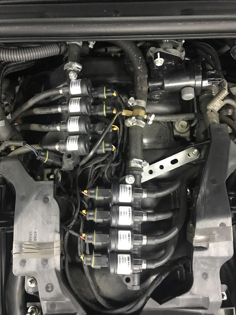 ГБО на Lexus LS 460 встановлено 4