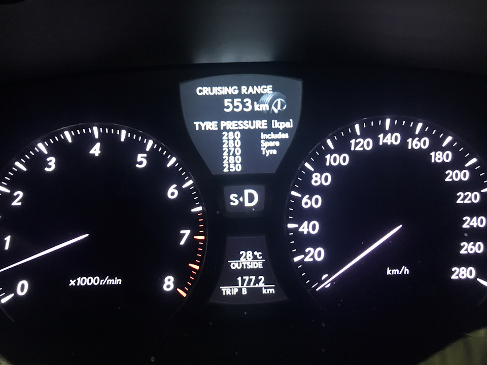 Встановив навігацію та зробив русифікацію на Lexus LS 460 4