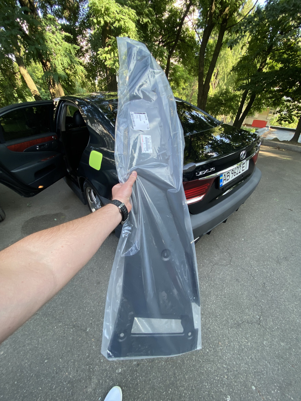 Під копотний пластик Lexus LS рестайл. 3