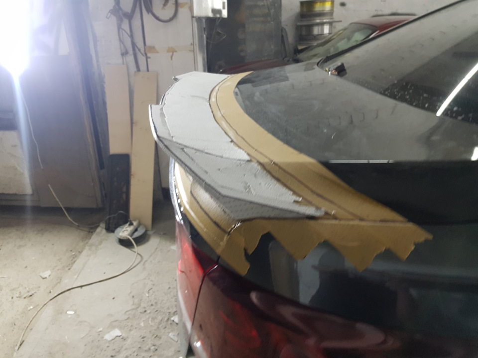 Спойлер Lexus LS460 custom🌶 4