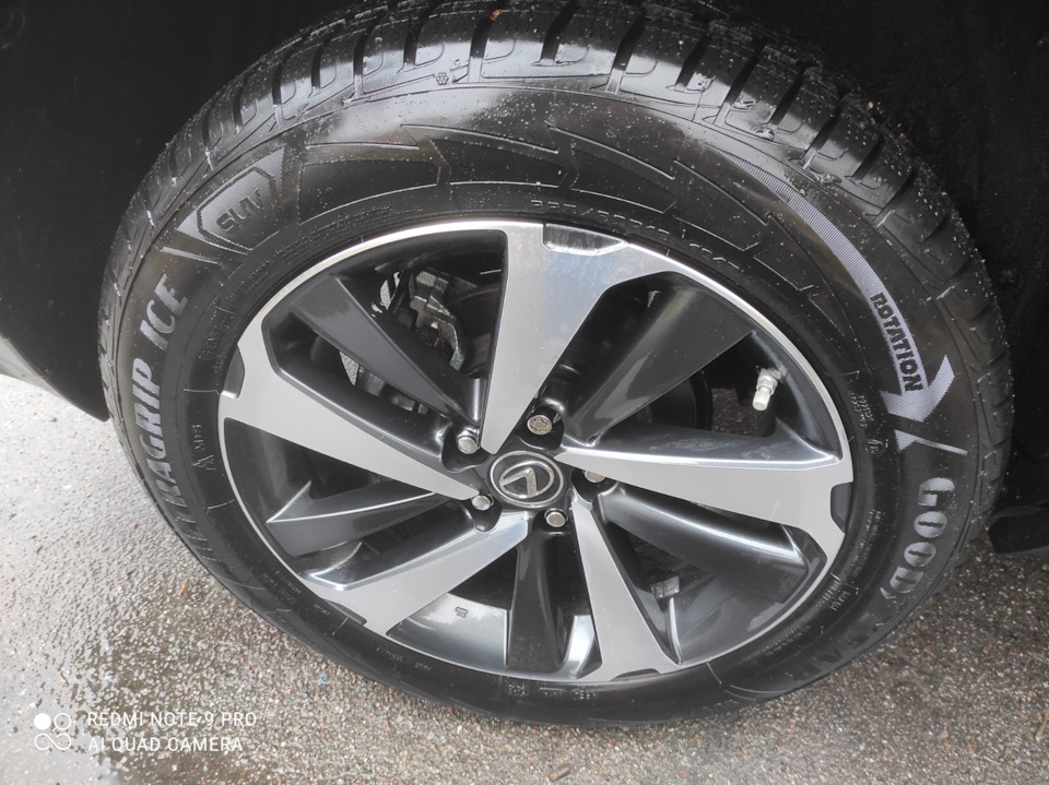 Зимова гума GoodYear Ultragrip Ice SUV 3