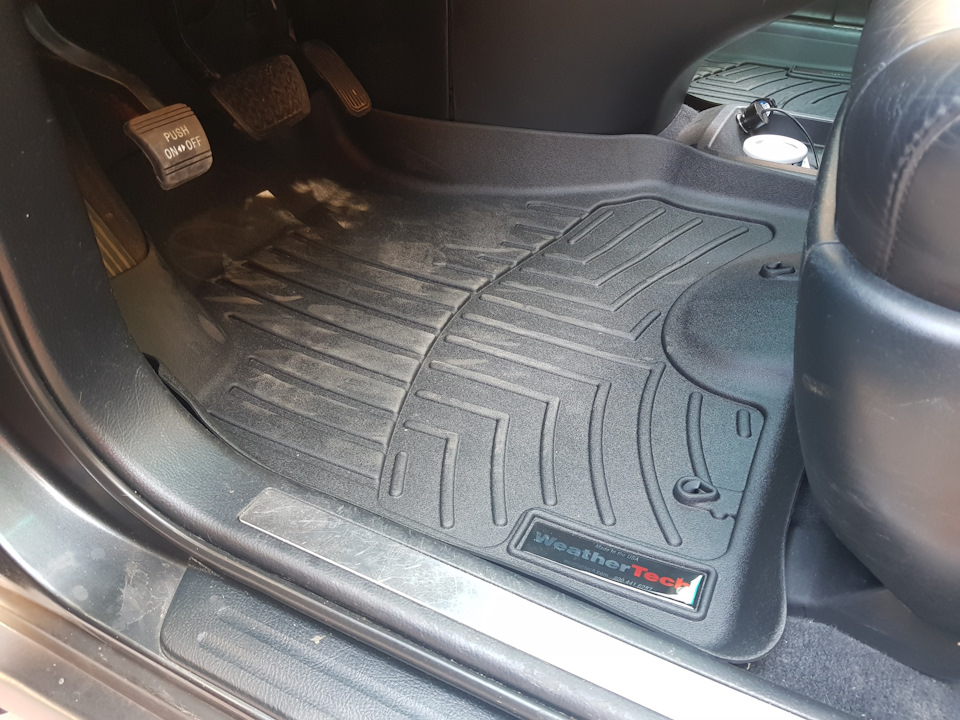 Килими WeatherTech 4