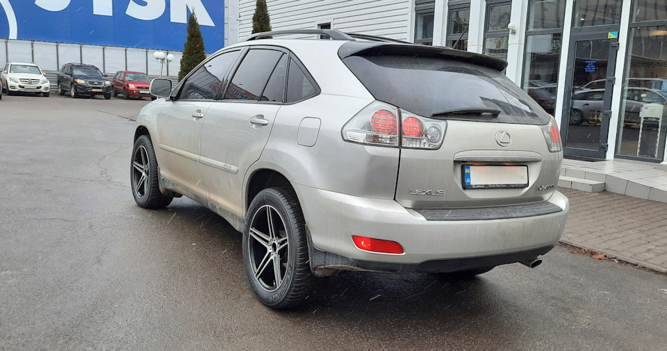 Нові диски або як змінити вигляд авто за 5 хв. 5