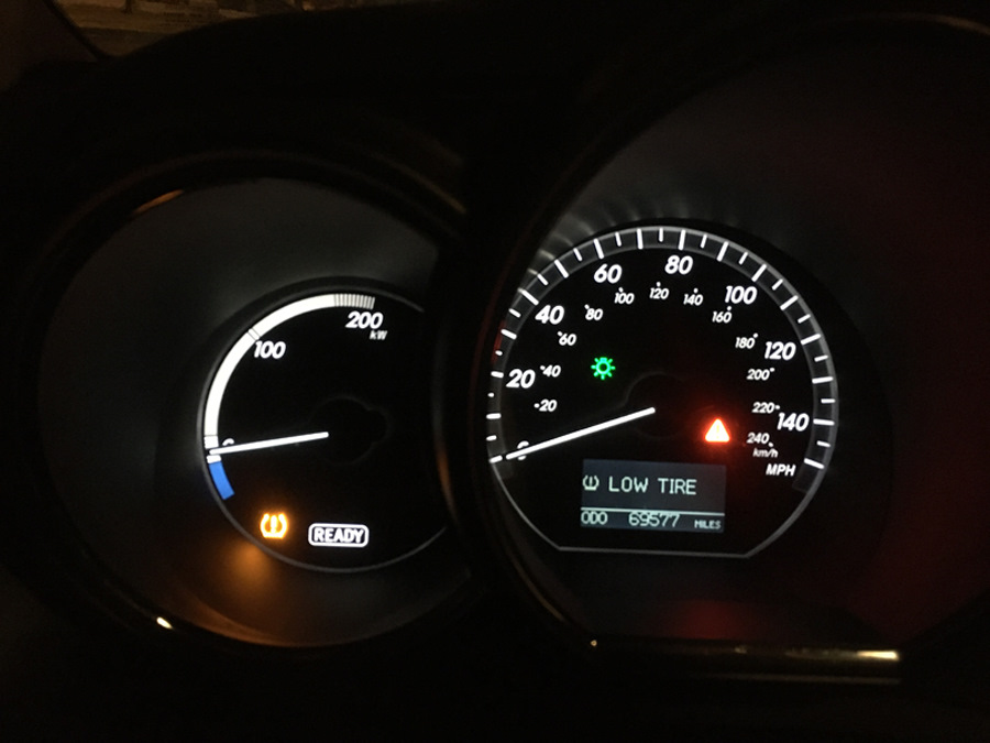 TPMS Відключення лампочки датчика тиску в шинах 2