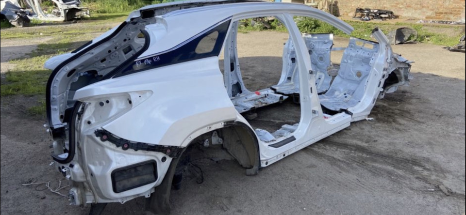 Lexus RX 4 кузовні розміри 1