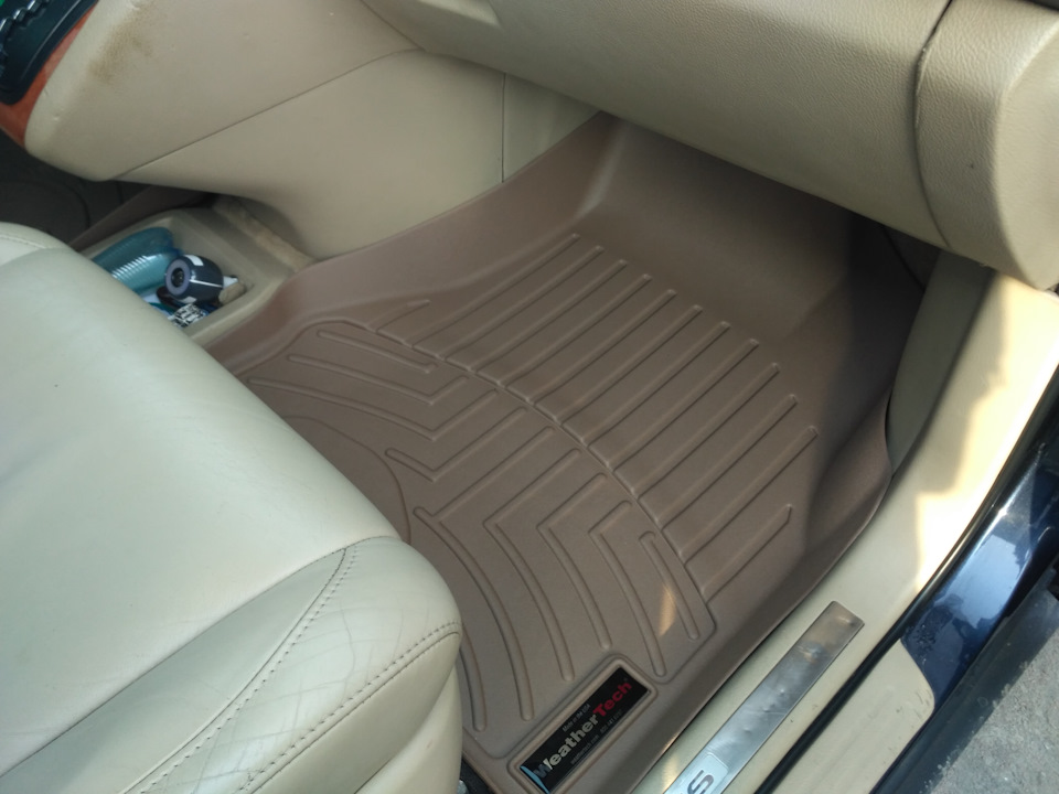 Килимки WeatherTech 3