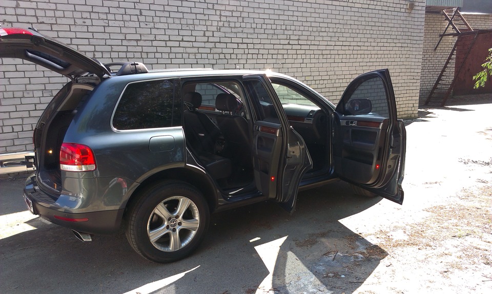 Lexus RX VS Volkswagen Touareg або вічна суперечка японців проти німців))) 4