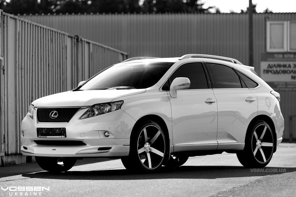 Vossen CV3 22 на Lexus RX 350 4