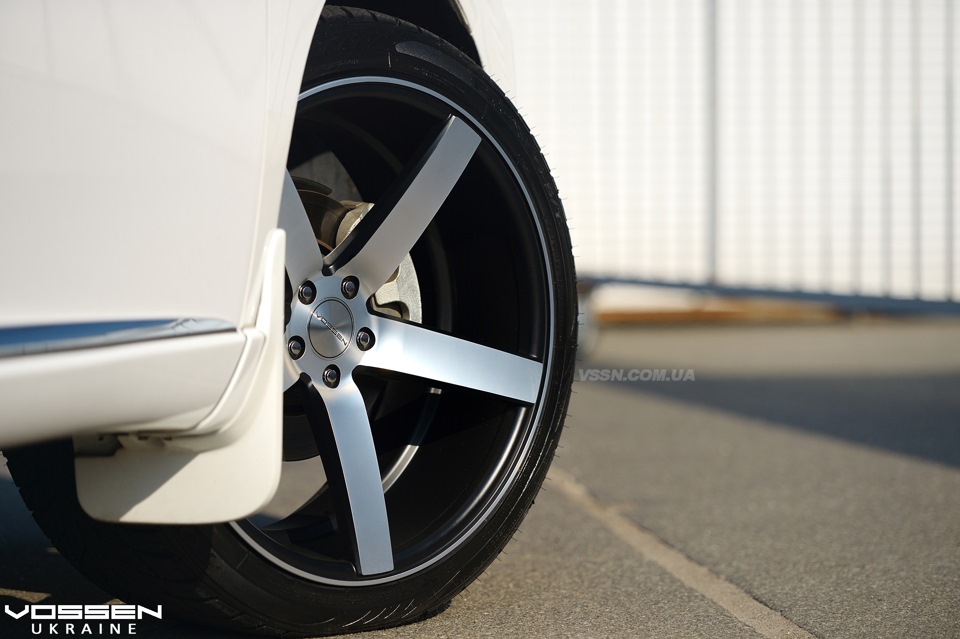 Vossen CV3 22 на Lexus RX 350 5