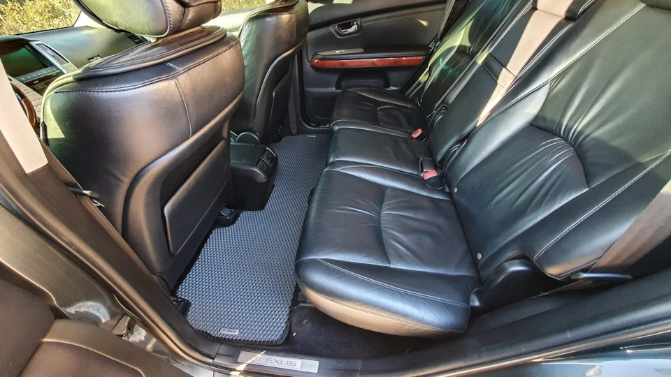 Килими в Lexus RX350 II покоління