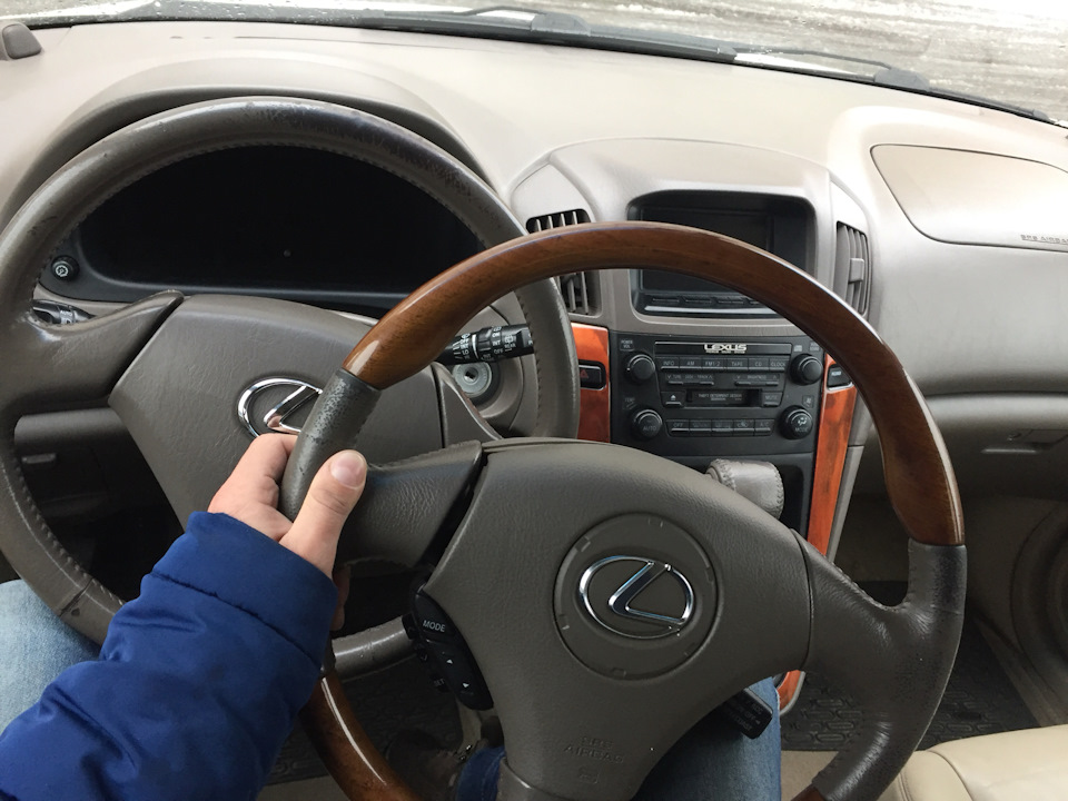 Гумові килимки в RX і нове кермо! 1