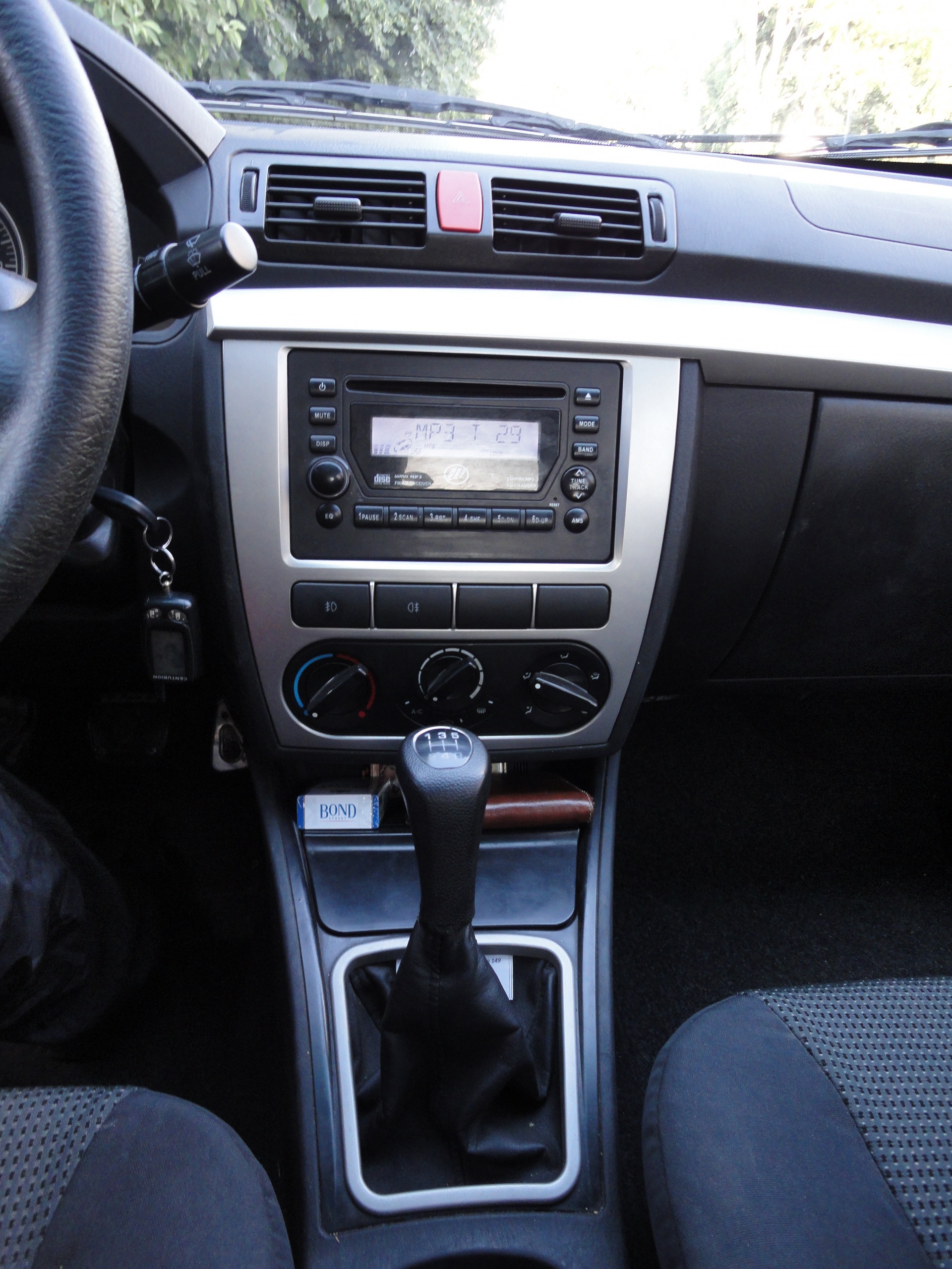 Ще трохи фото Lifan 520 4