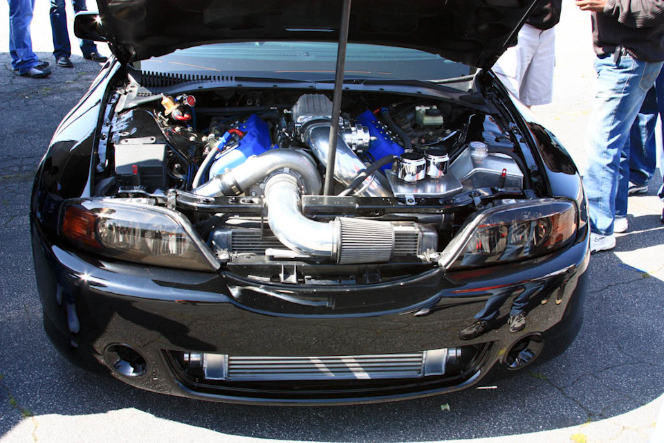 Кастомний Lincoln LS: 4.6 DOHC, supercharger, widebody. 1