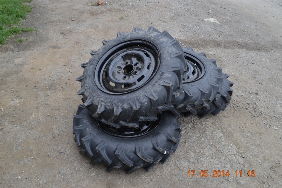 Куплю покришки R14 4