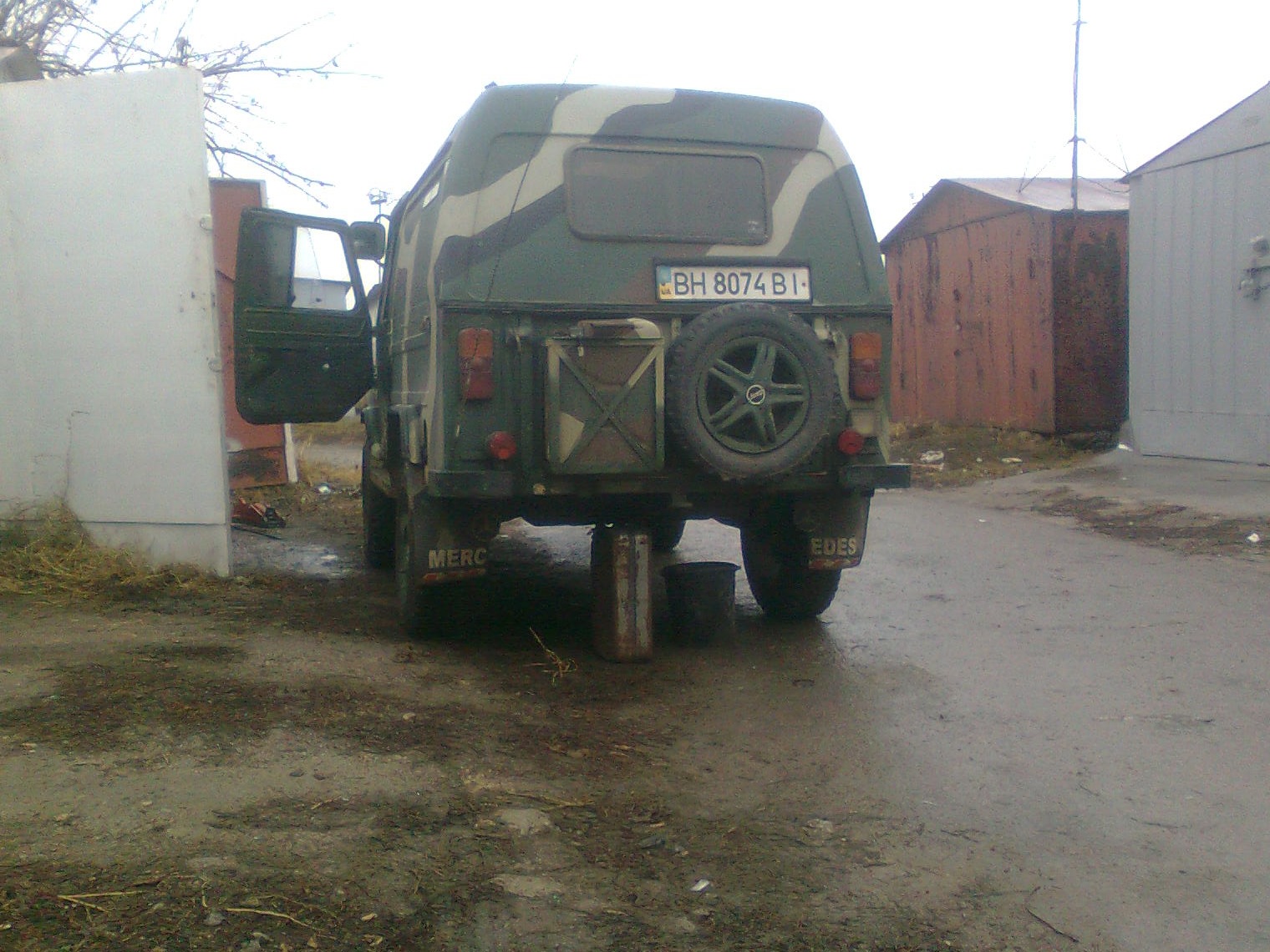 не вистачає одного пальця! 1