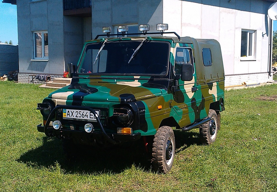 На жаль продав 1