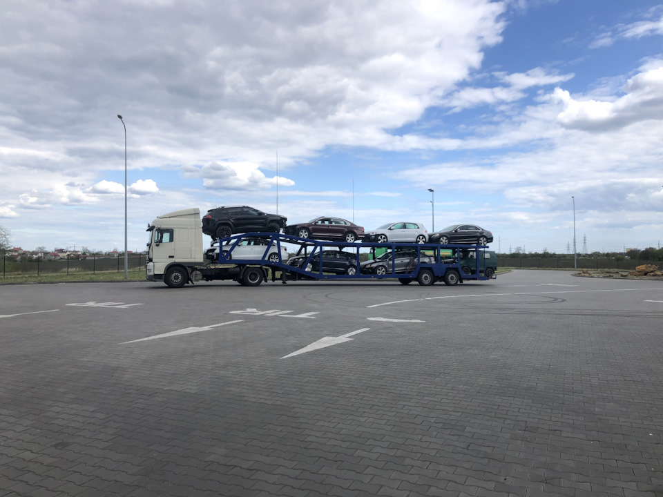 Транспортування автомобіля на батьківщину 400 км 4