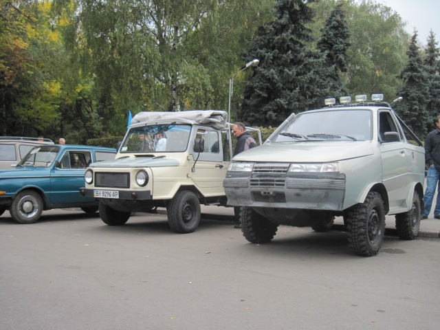 Фото поколінь ЛУАЗу 3
