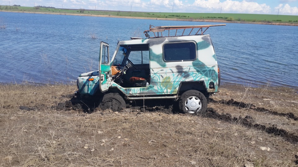 Проїхали по полювань угіддям. 3