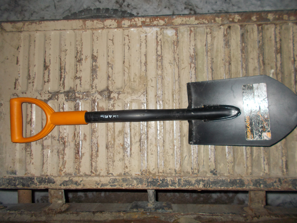 Лопата Fiskars в Луаз. Робимо кріплення:) 1