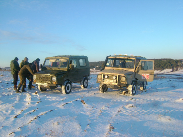 Луаз 969М VS Луаз 1302 Позаторішні покотушки в снігу. 1