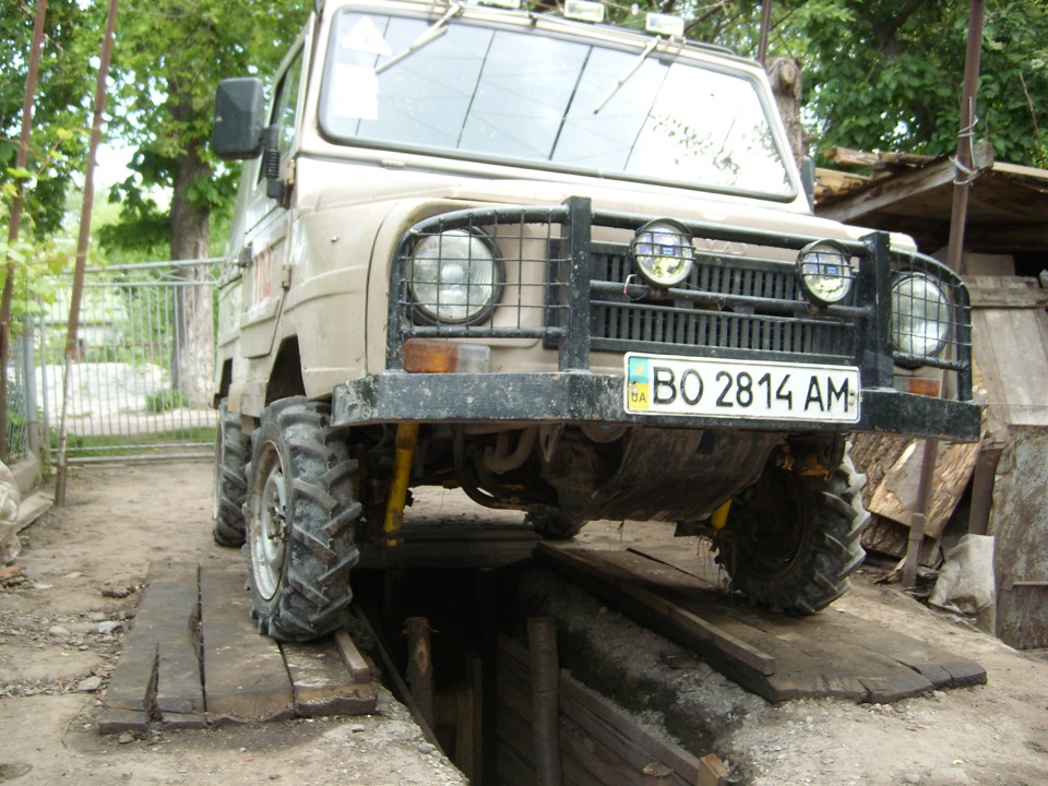 Тракторна гума 1