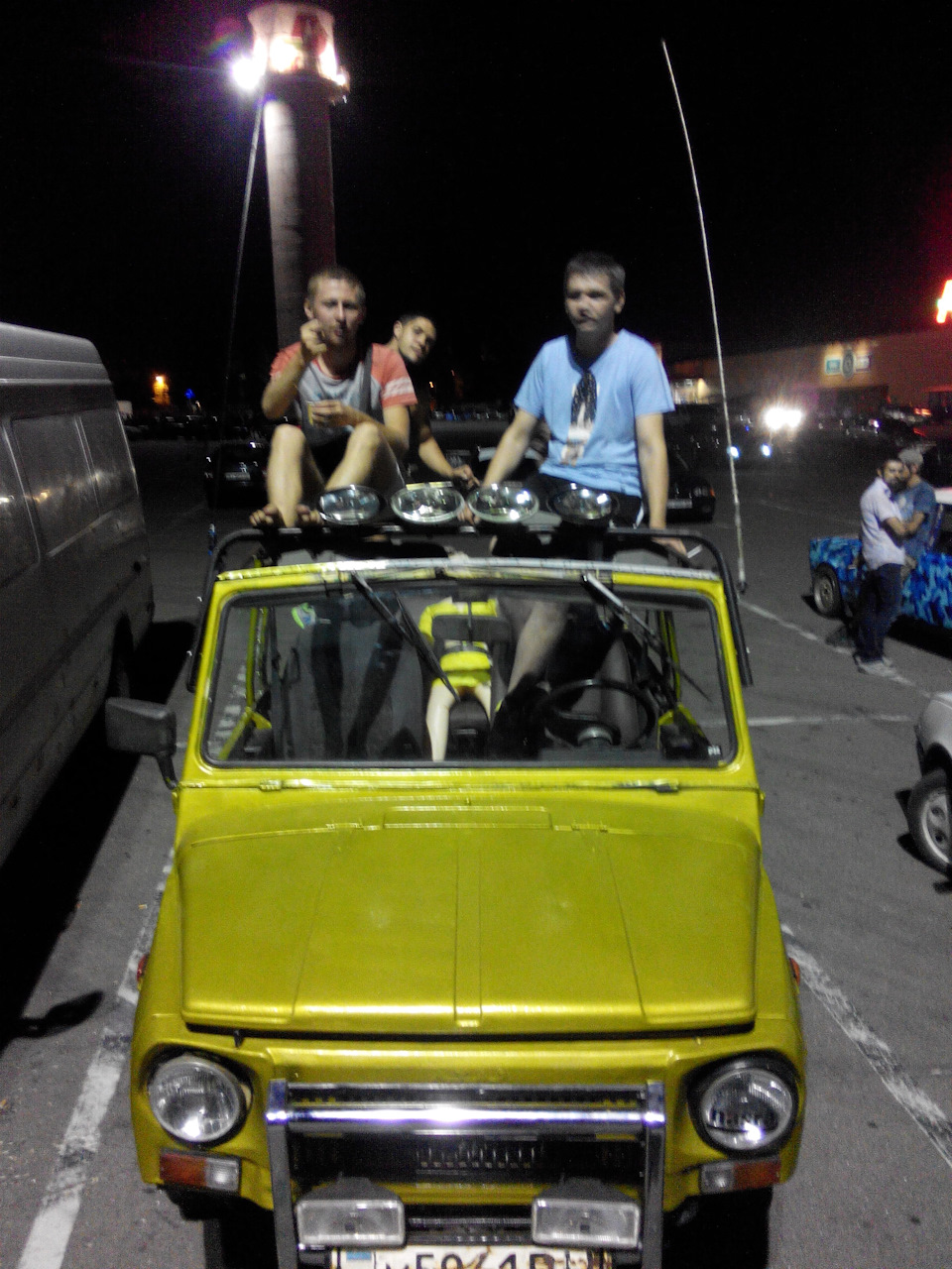Виставка oldcarland хто зі мною?) 2