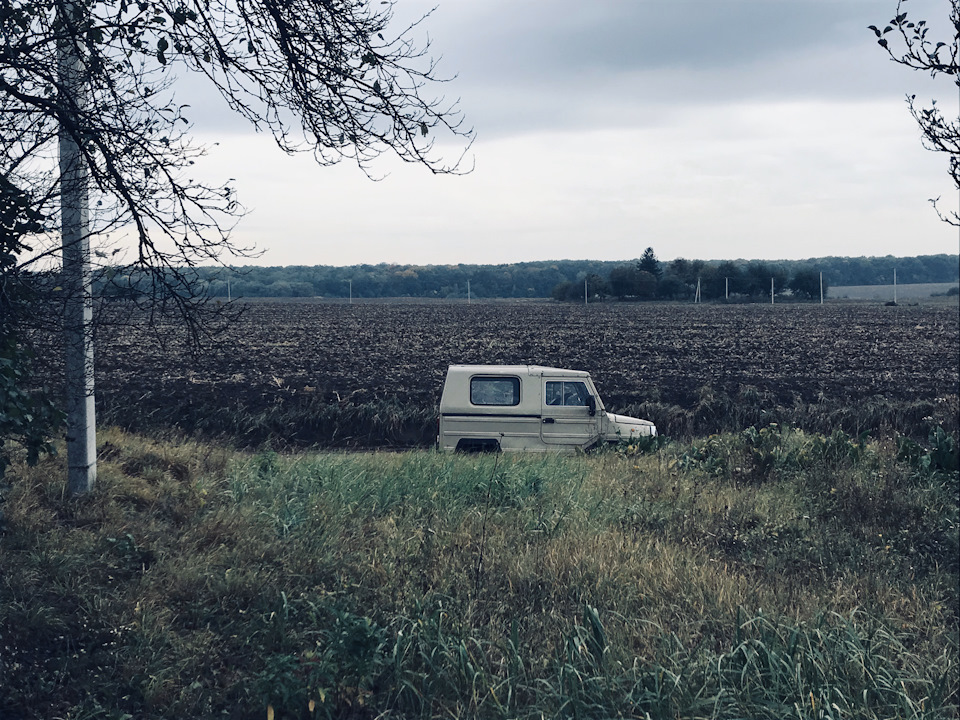 Привіт сусідам. Я зламався біля воріт 1