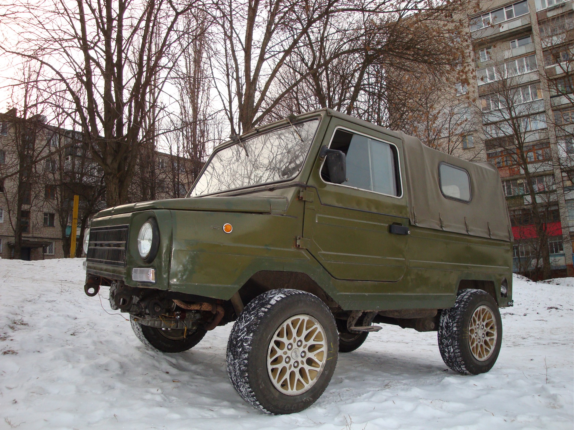 Встановлення дисків з гумою 215/65 R15 3