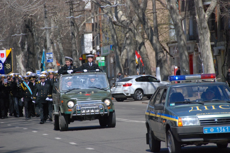 Парад 10 квітня - день визволення Одеси 1