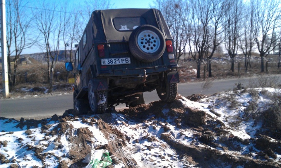 Поїхав покататися полем 2