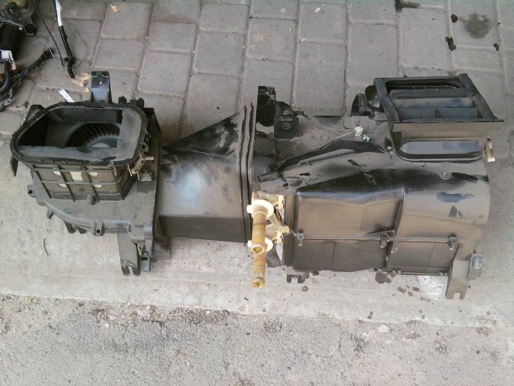Тепло, світло і мухи не кусають! 2