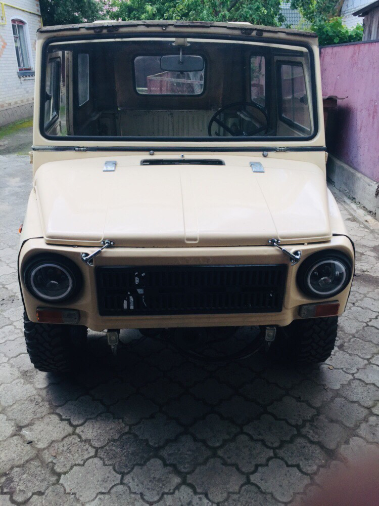 Замки капота з ГАЗ 69 на Луаз 5
