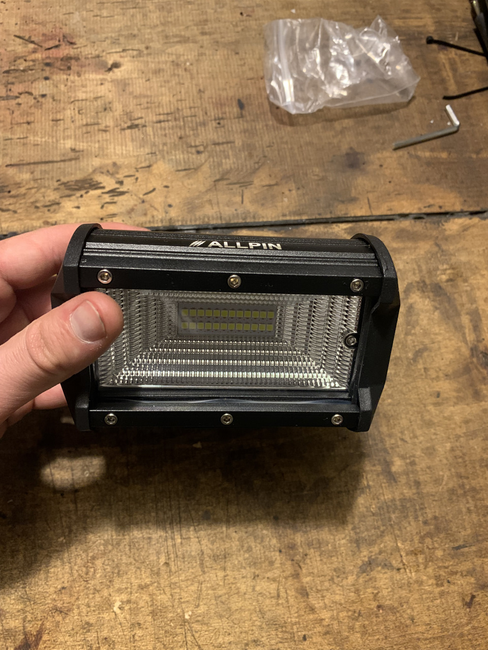 Перенос акумулятора, установка led фар 1