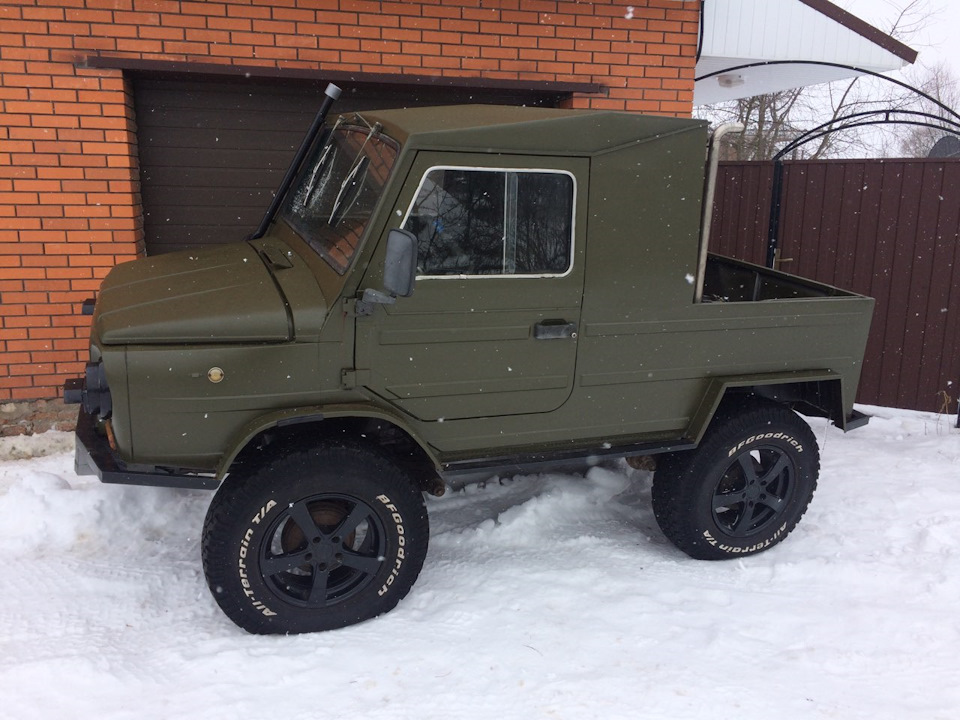 СНІГ ЙДЕ… 1