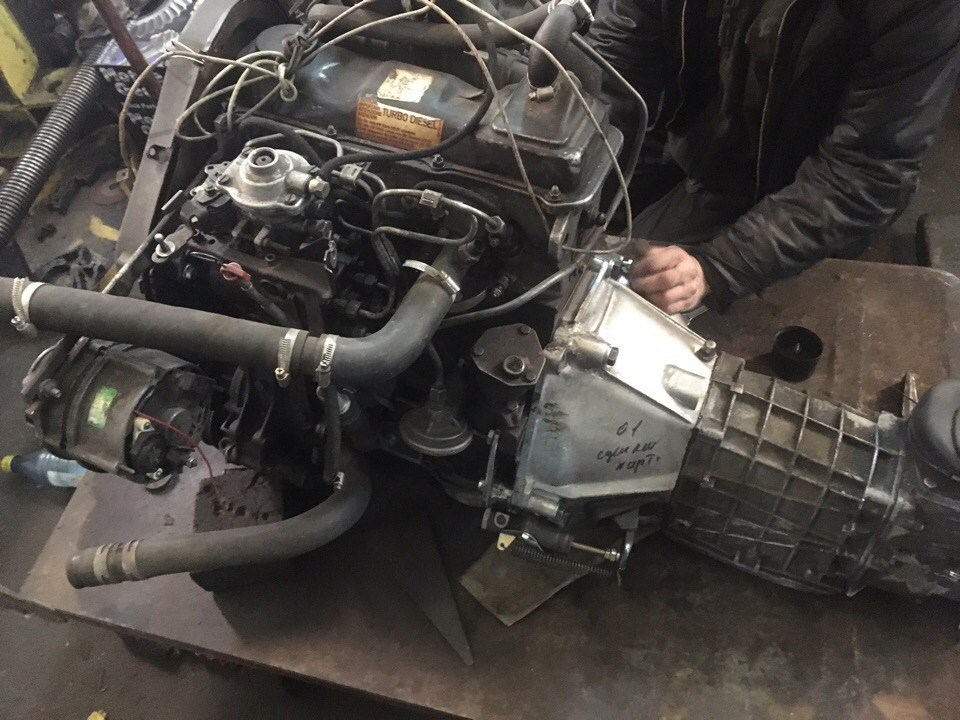 КПП Fiat Polonez з ДВС VW Golf 2 1.6 TD зістиковані 1